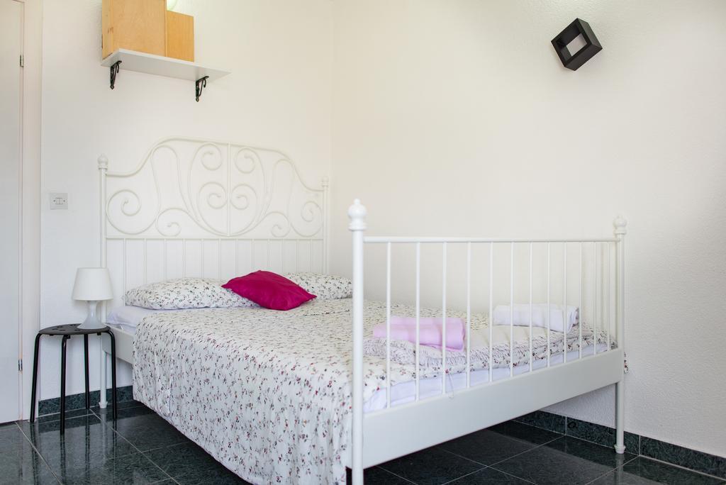 Apartmani Krgusic Τίβατ Εξωτερικό φωτογραφία