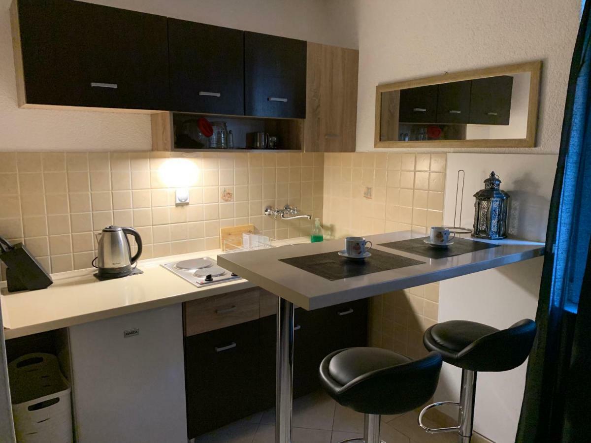 Apartmani Krgusic Τίβατ Εξωτερικό φωτογραφία