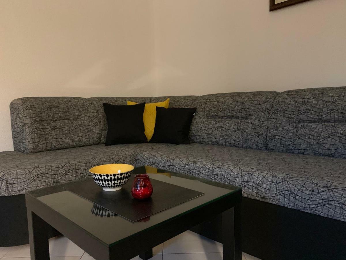 Apartmani Krgusic Τίβατ Εξωτερικό φωτογραφία
